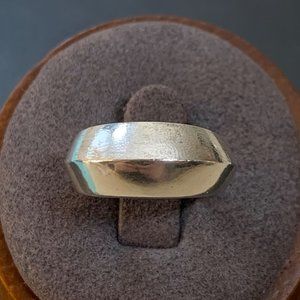 Sterling Silver 925 Knife Edge Tapered Band Textured & Shiny Finish Size 5
